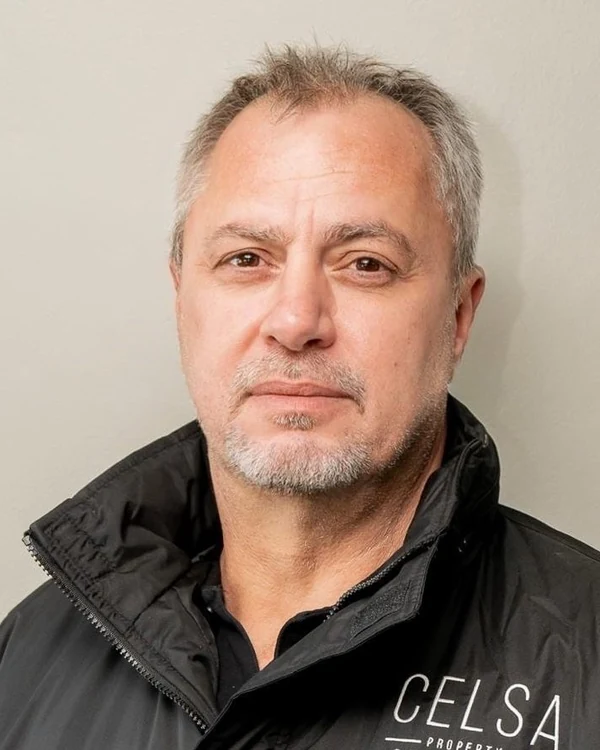 Alfred Heeger, Compliance