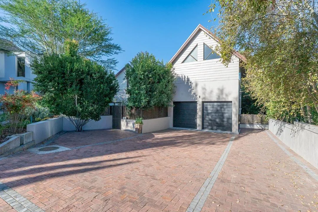 5 Bedroom House for Sale in Kanonberg