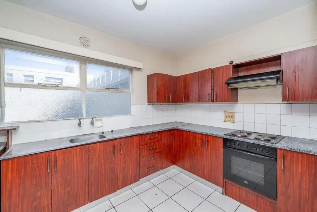 2 Bedroom Apartment / Flat for Sale in Oostersee