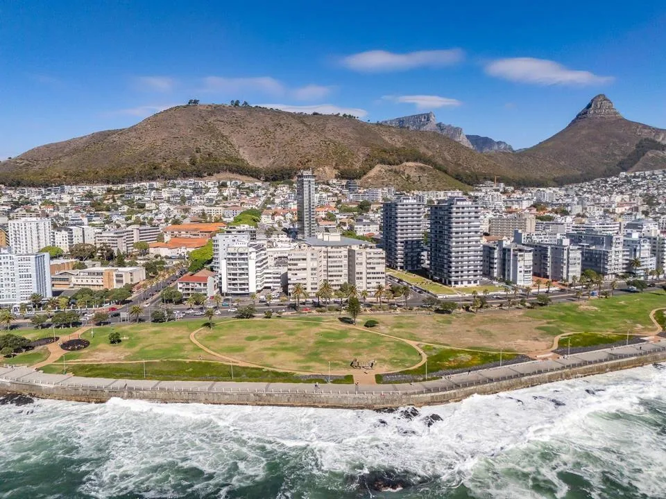 3 Bedroom Apartment / Flat for Sale in Three Anchor Bay