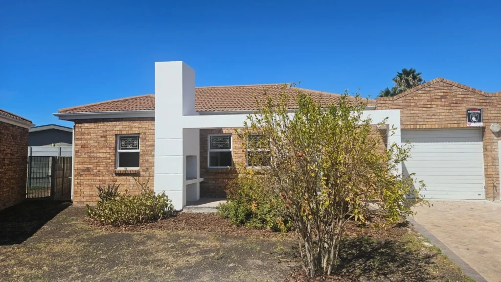 Newly renovated 3 bedroom family home for sale