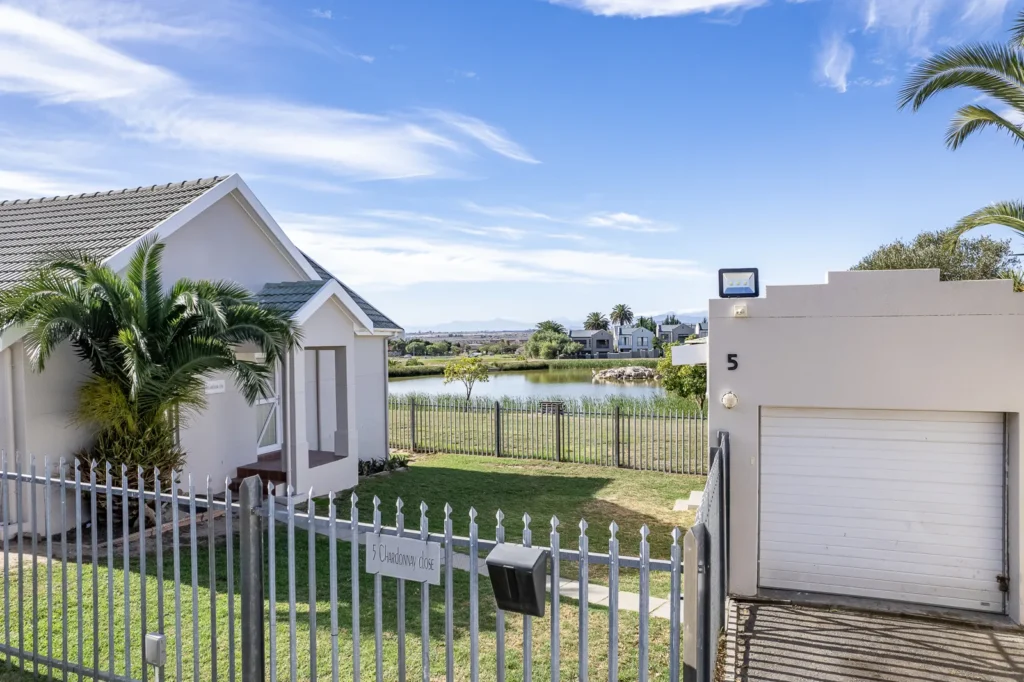 Newly renovated 3 bedroom family home for sale in Durbanville