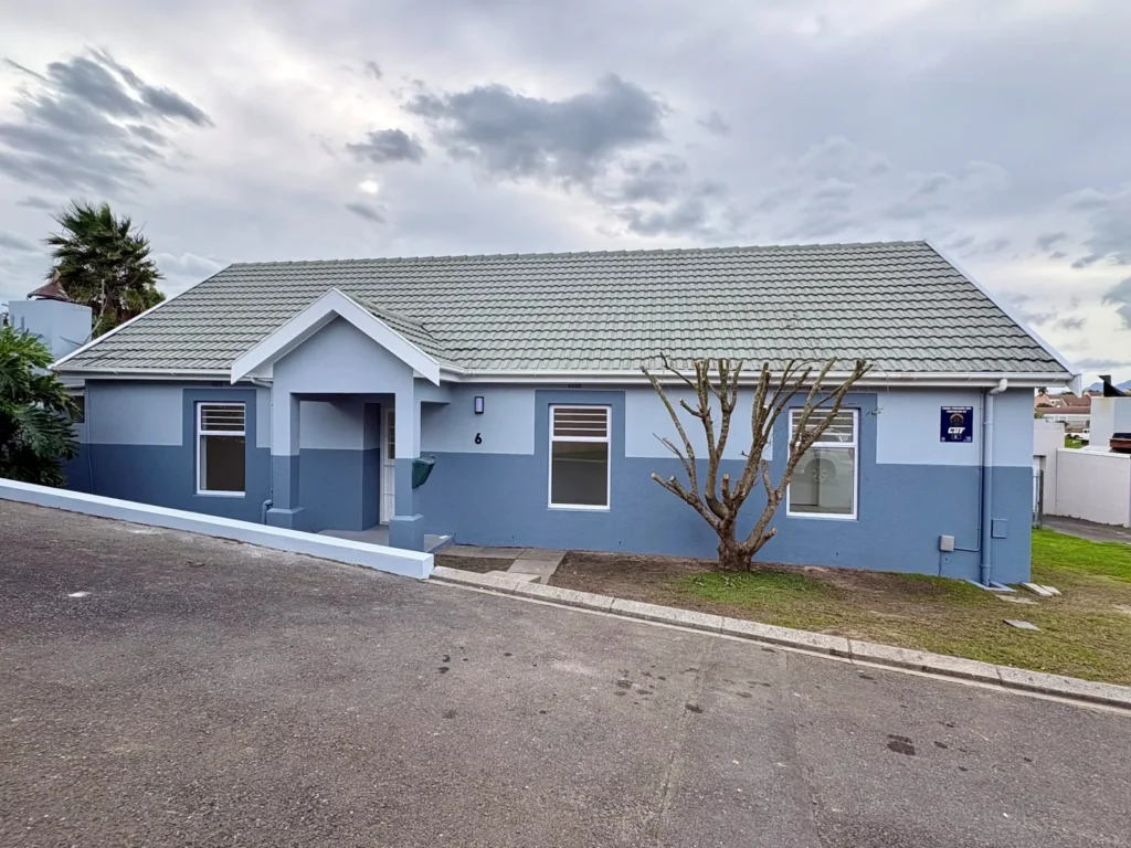 Newly Renovated 3-Bedroom Home To Let in quiet Cul-de-Sac