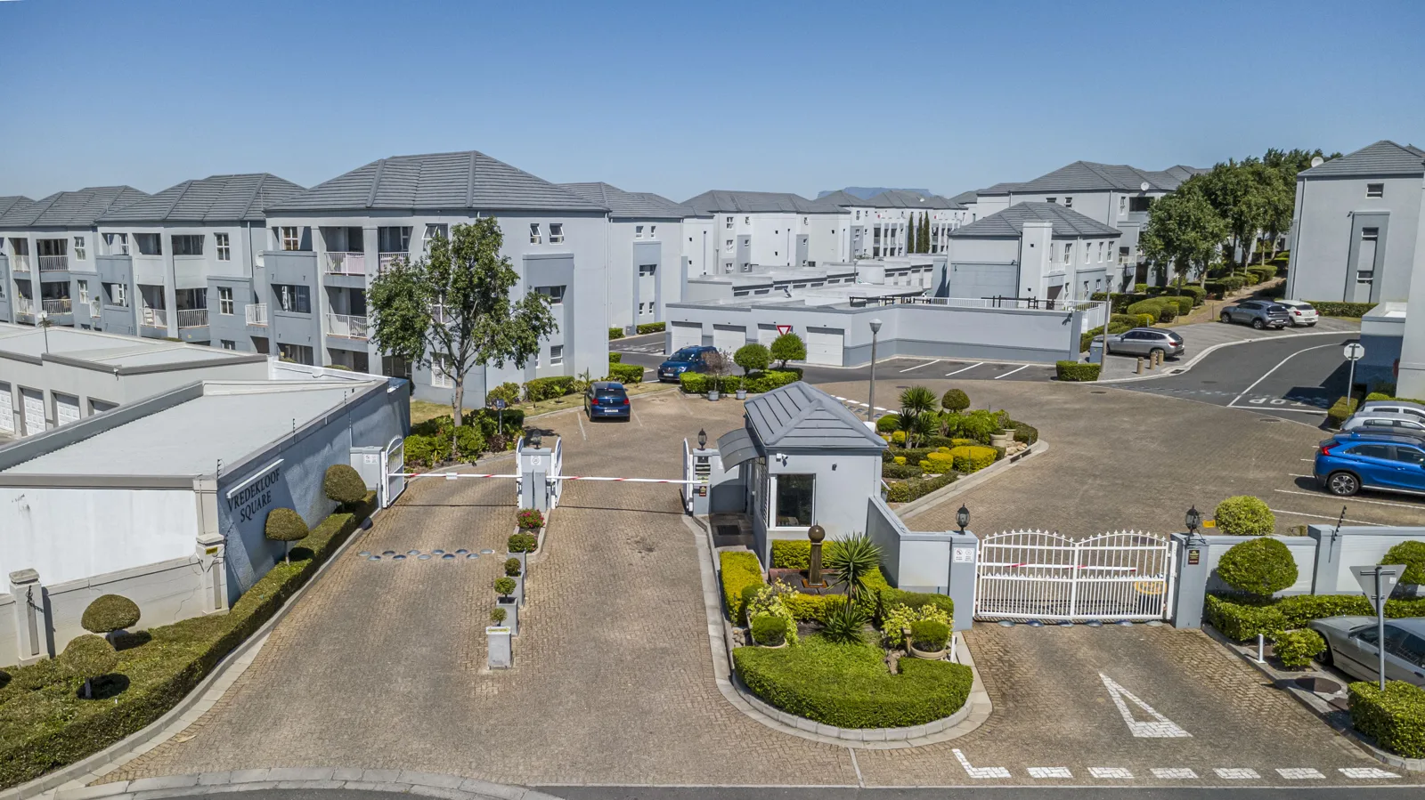 Always in Demand, 2 bedroom apartment in sought after Vredekloof Square for sale