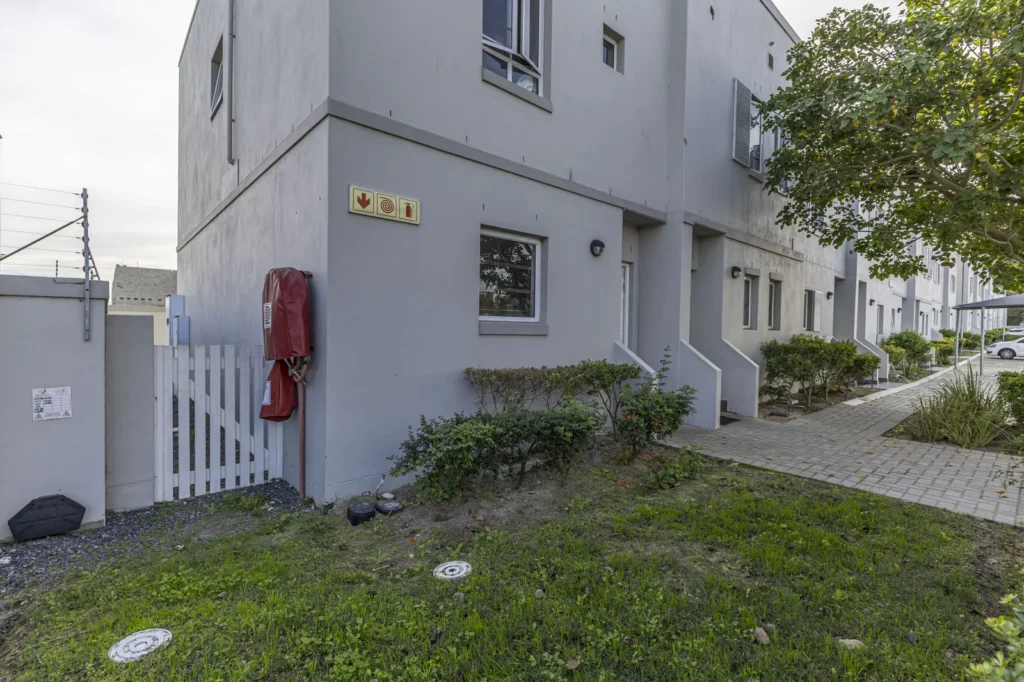 Beautiful 2-Bedroom Duplex in a Secure Estate