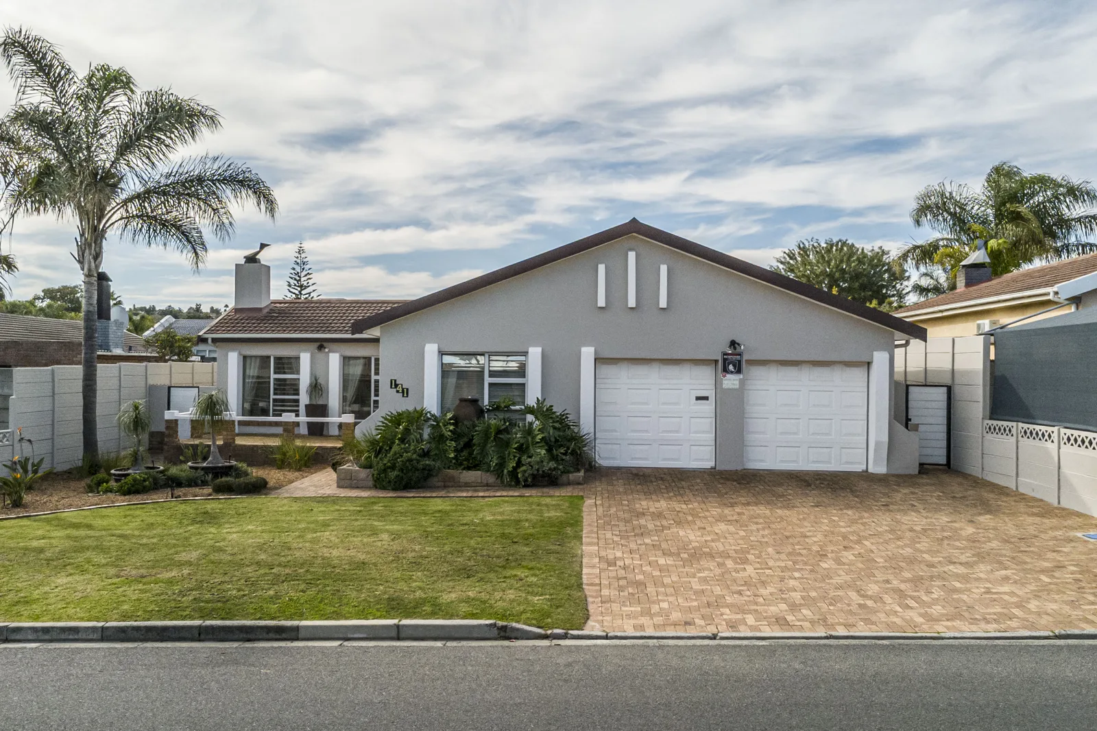 Beautiful 3-Bedroom Home for Sale in Protea Heights
