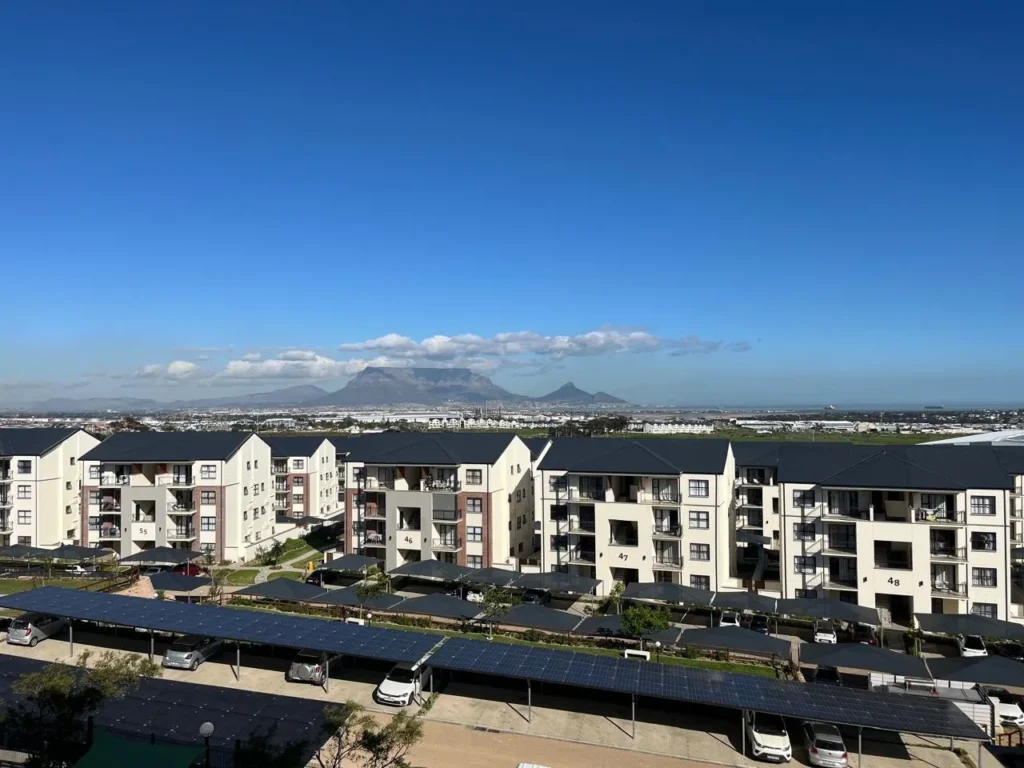 EXECUTIVE 1 Bedroom Apartment in the Luxury De Aan-Zicht Lifestyle Estate