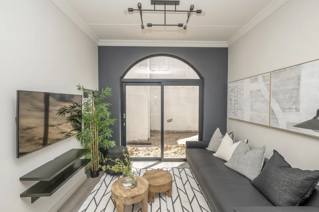 Second floor 2 bedroom apartment in Brackenfell South