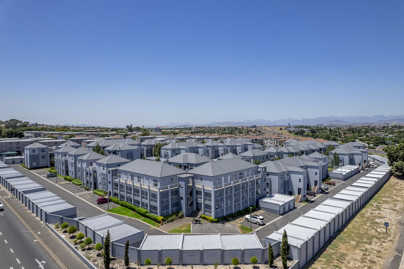 Scarce and Exclusive 1 bedroom apartment for sale in popular Vredekloof Square 24H manned security d