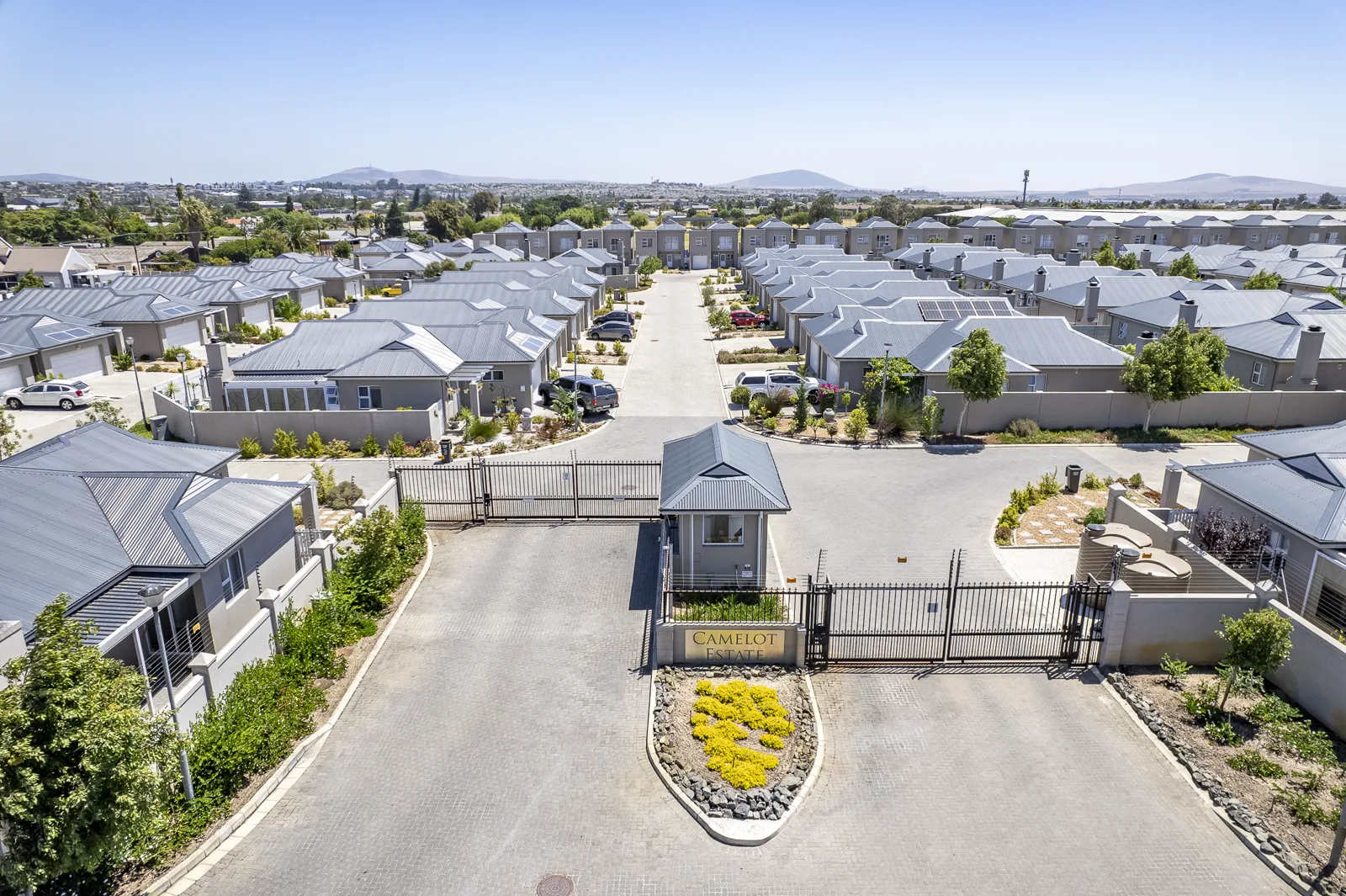 Ideal 3 bedroom family duplex home for sale in Camelot Estate, Kraaifontein