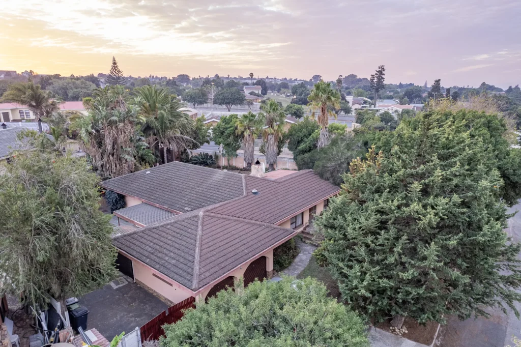 4 bedroom family home for sale in Ridgeworth Bellville