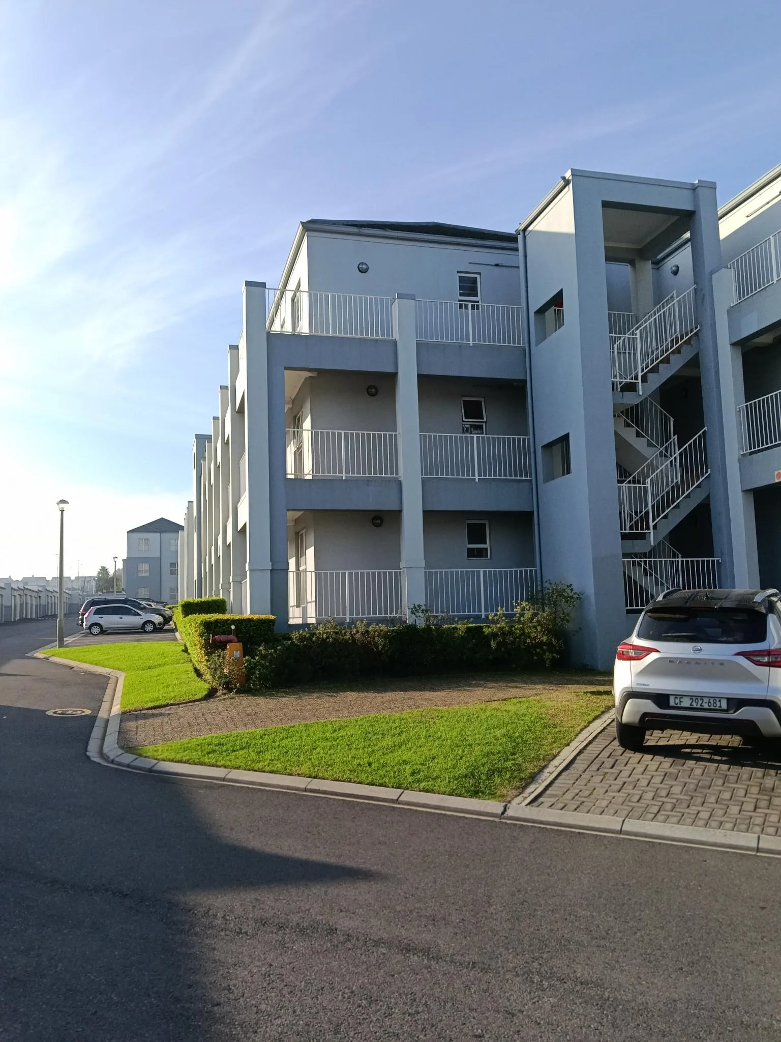 STUNNING ONE BEDROOM APARTMENT IN VREDEKLOOF BRACKENFELL