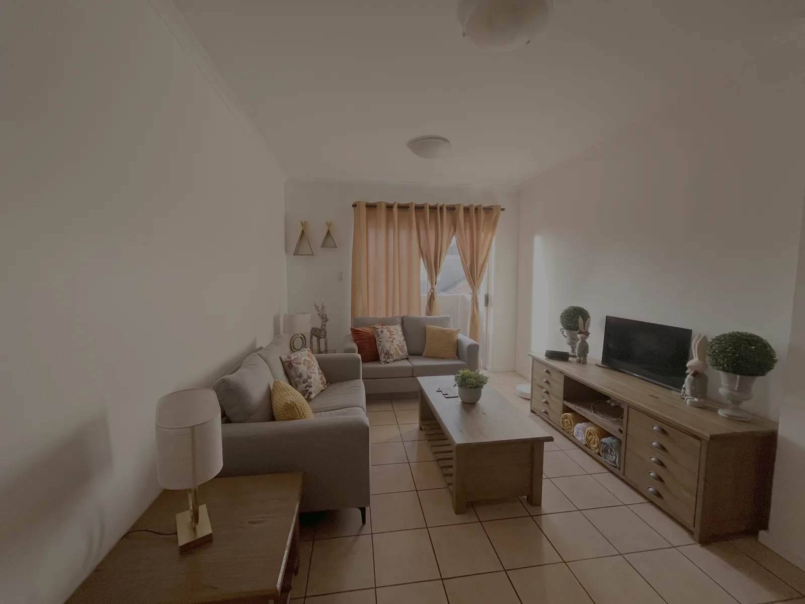 CHARMING 2 BEDROOM – LEICESTER SQUARE