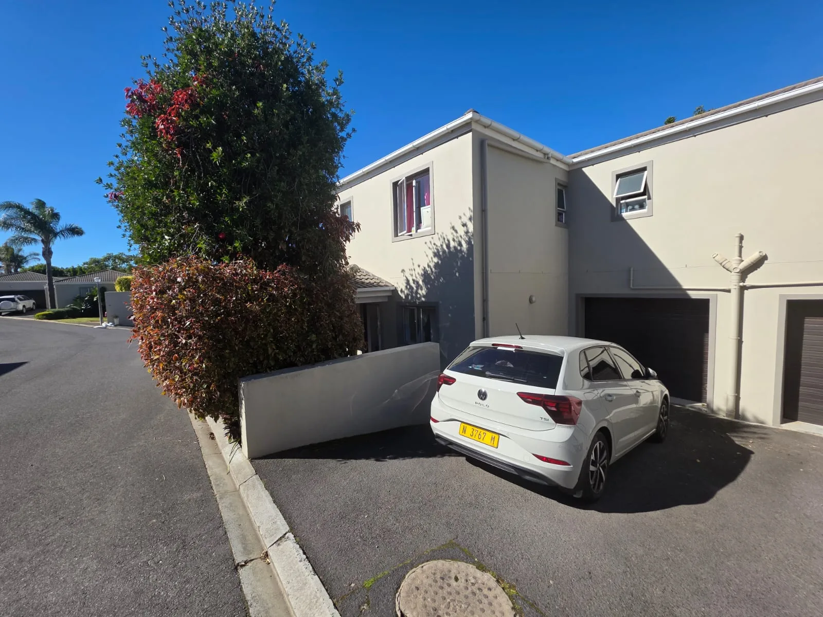 Lovely 3 Bedroom Duplex House in Bellville, Oude Westhof
