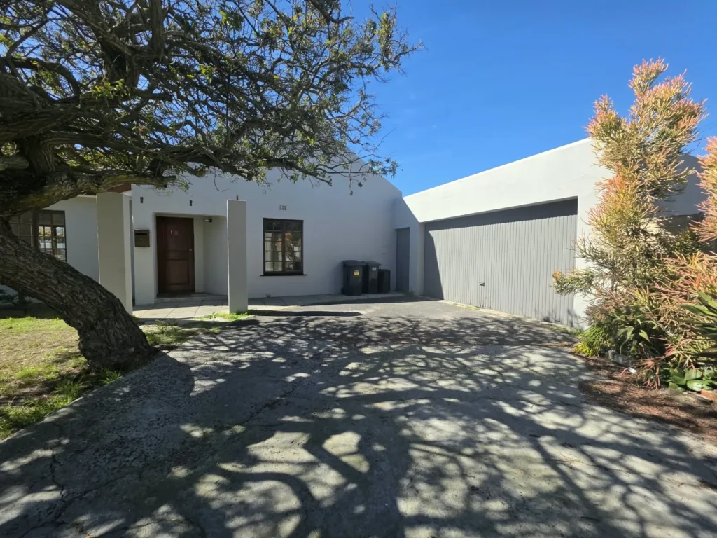 Spacious & Pet-Friendly 3-Bedroom To Let in Stellenridge, Bellville