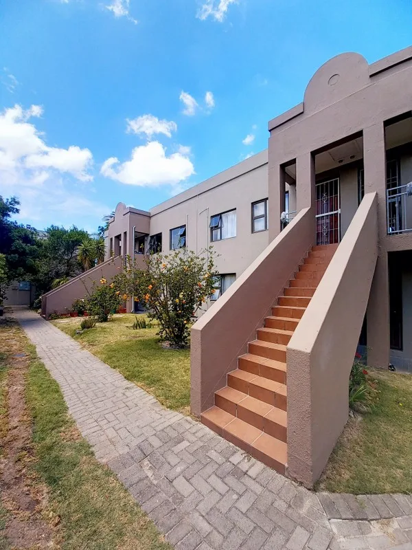 BEAUTIFUL ONE BED APARTMENT IN OAKGLEN BELLVILLE