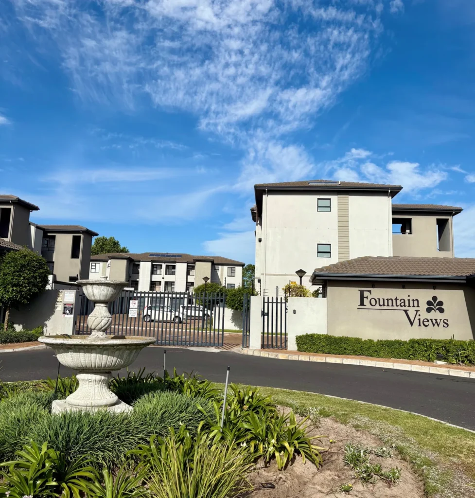 SPACIOUS AND MODERN 2 BEDROOM APARTMENT